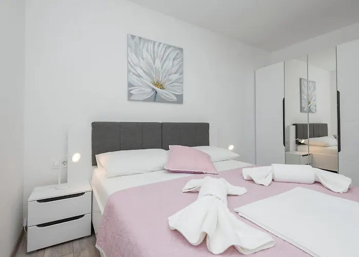 2 Bedroom Gorgeous In Apartmán Podaca