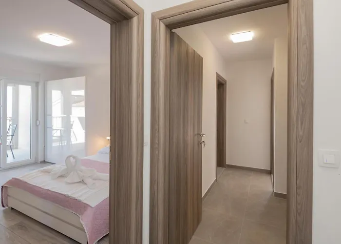 Apartmán 2 Bedroom Gorgeous In Podaca